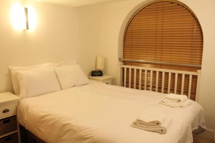 Central 2-Bed, 2-Bath Sanctuary Near Holborn Station, Covent Garden & West End London Exterior photo